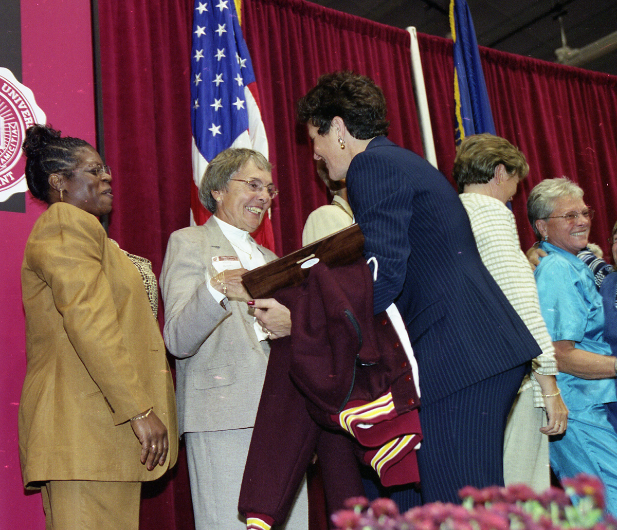 CMU women athletes receiving their varsity letters, 2000